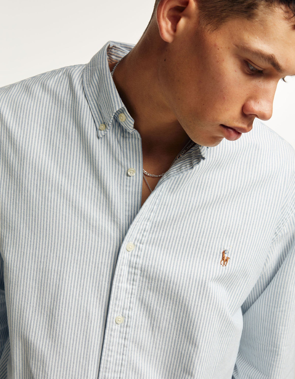 Camisa Oxford a rayas azul y blanco